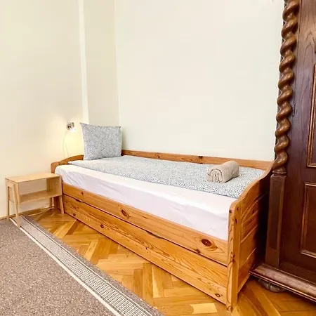 Bank5 Budapesta