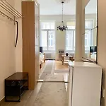 Bank5 Budapest