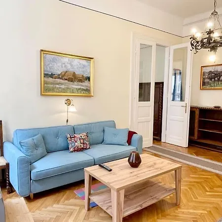 Bank5 Apartman *